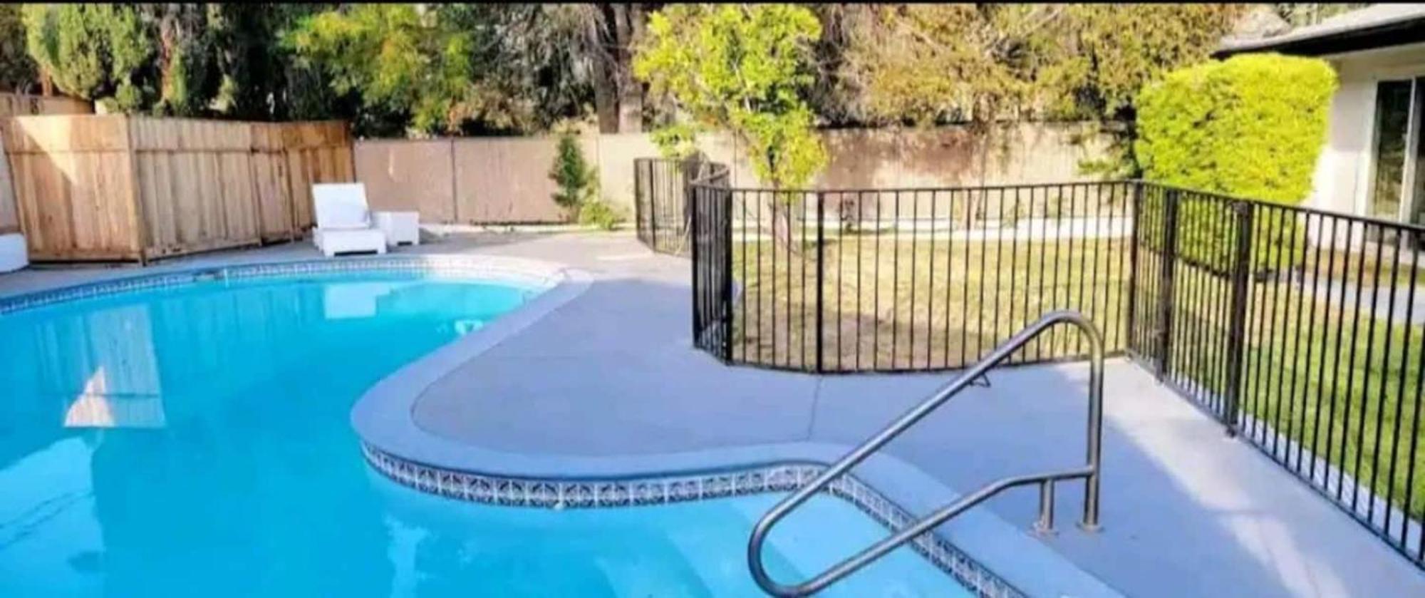 Вілла Spacious 4Bed 2Bath, Gated Pool, Wi-Fi, Garage Лос-Анджелес Екстер'єр фото